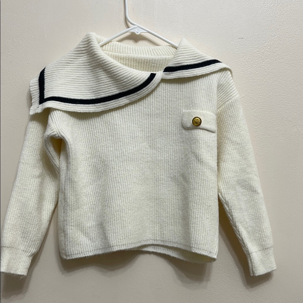 Cream Knit Sweater with Black Stripes size M